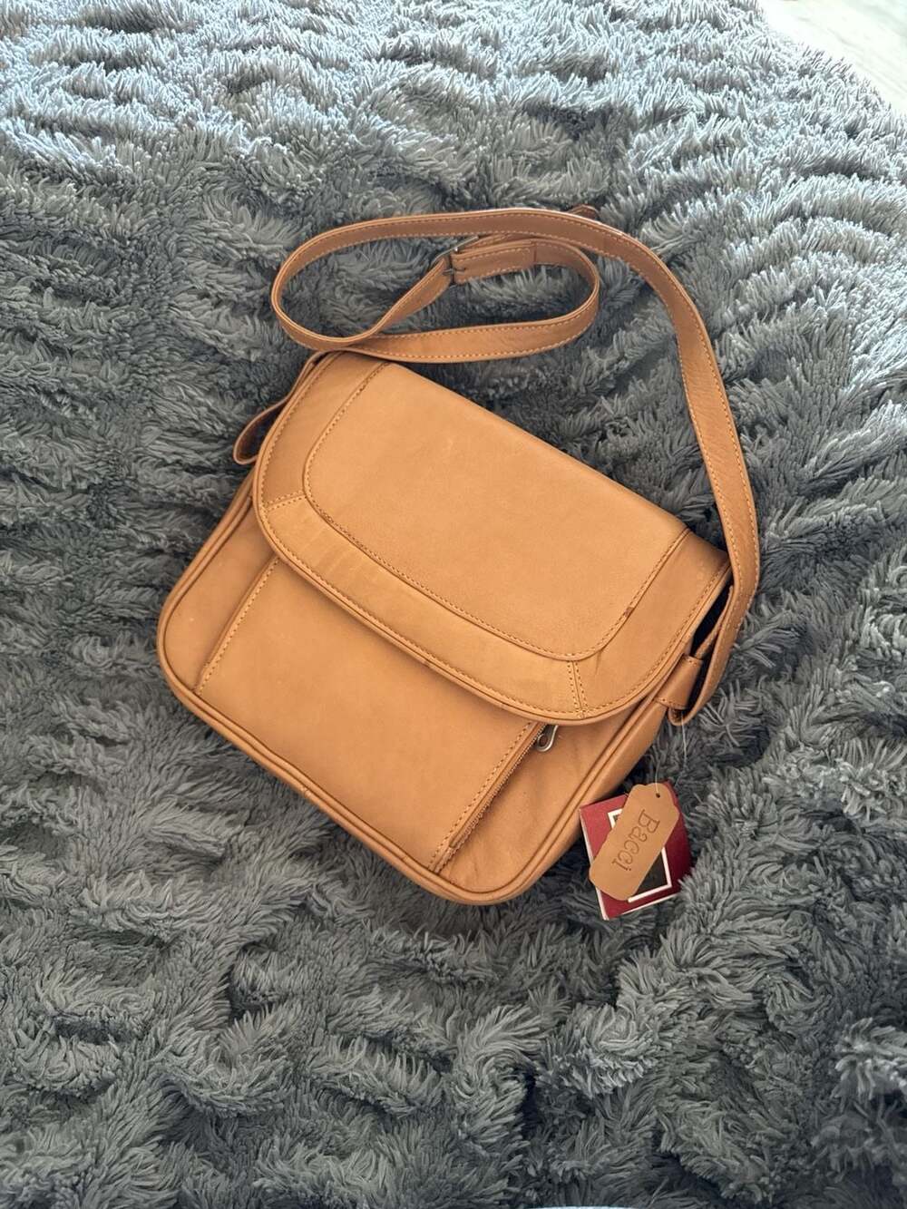Bacci Tan Genuine Leather Crossbody Messenger Flap Bag